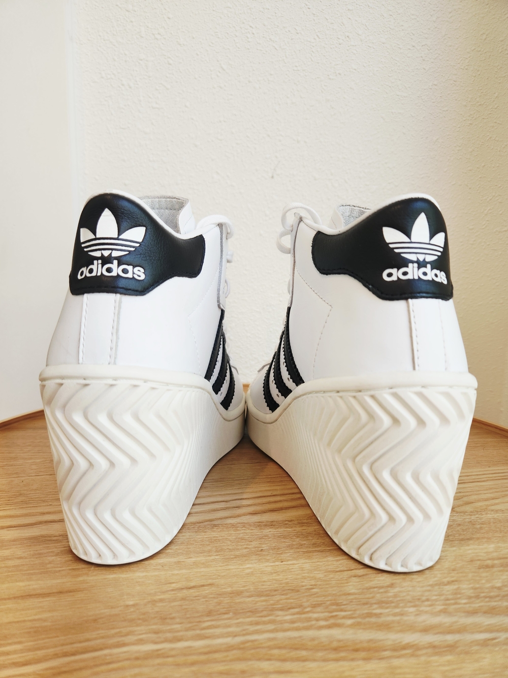 RARE Size 6 adidas Superstar Ellure Shoe Sneaker FW0102 Wedge Heel 2.25" NWOT - Picture 5 of 13